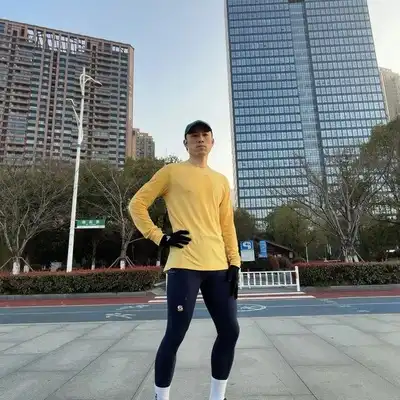 杨诚